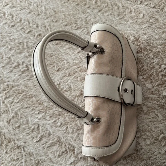 Coach Y2K Soho Handbag: Ivory Signature Jacquard - Picture 5 of 8